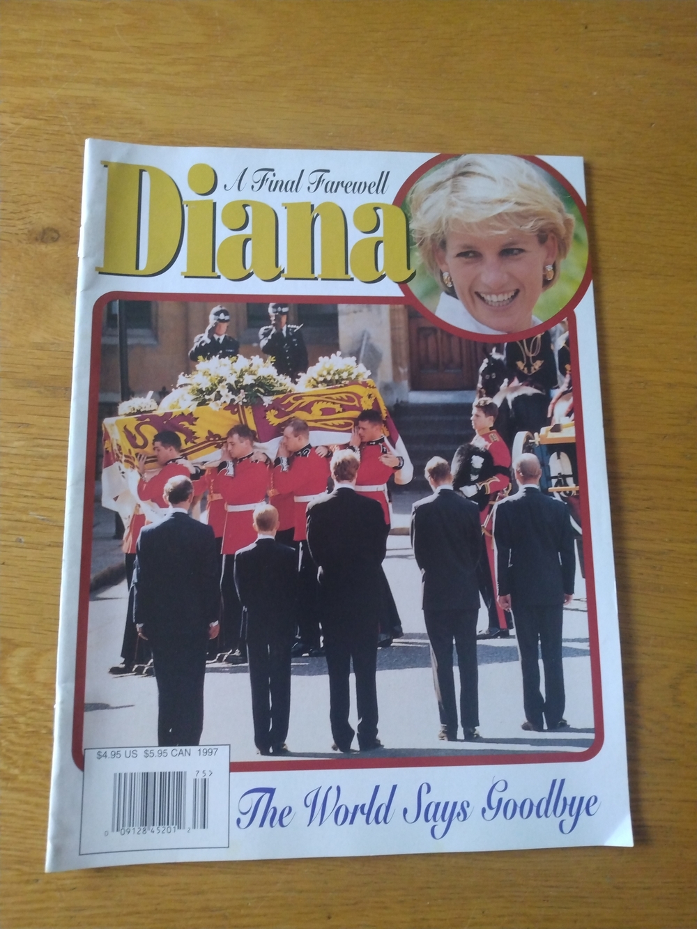 Diana: A Final Farewell - Commemorative Magazine (White, Yellow, Red) - Picture 1 of 15